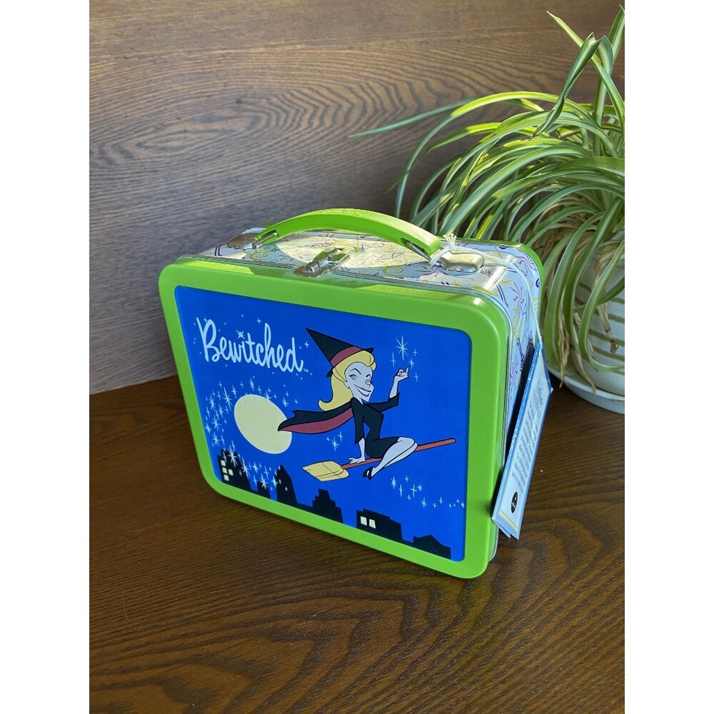 Bewitched NWT 2001 Hallmark Small Bewitched Lunchbox